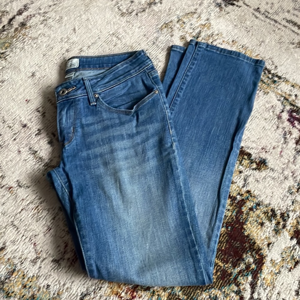Levi’s Bold Curve straight leg jeans, size 4/27